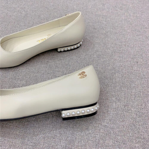 High Quality Luxury Chanel New Pointed Toe Flat Shoes – Style 27494 product detail