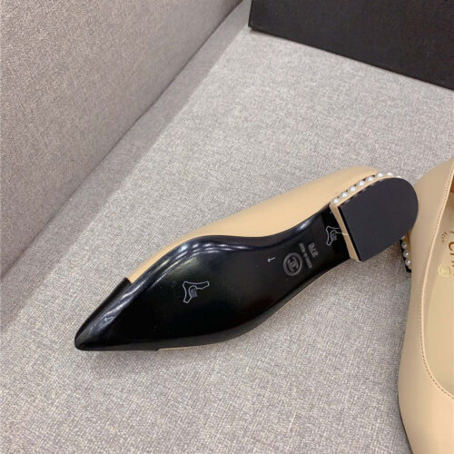 High Quality Luxury Chanel New Pointed Toe Flat Shoes – Style 25798 product detail