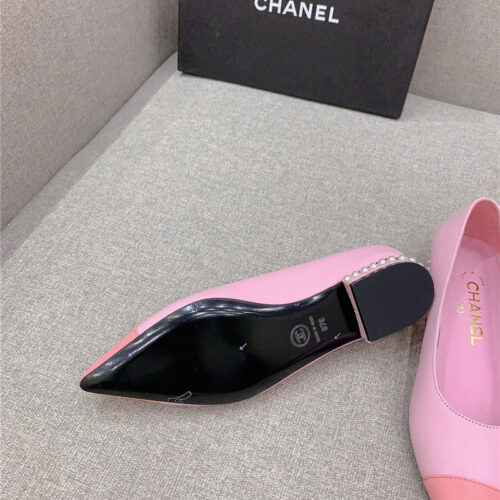 High Quality Luxury Chanel New Pointed Toe Flat Shoes product detail