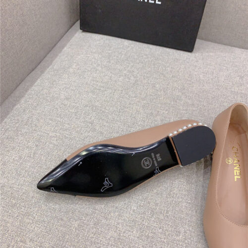 High Quality Luxury Chanel New Pointed Toe Flat Shoes – Style 87942 product detail