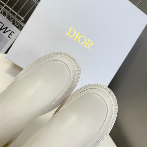High Quality Luxury Dior Autumn And Winter Catwalk Style Mid-Calf Boots – Style 43814 product detail