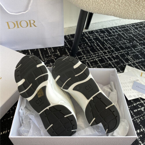 High Quality Luxury Dior Couple Casual Sneakers – Style 20198 product detail
