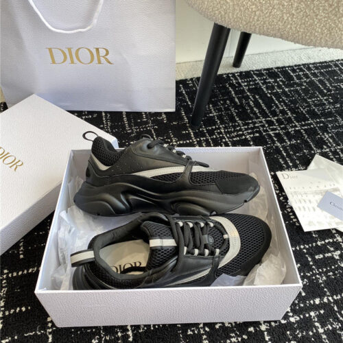 High Quality Luxury Dior Couple Casual Sneakers – Style 93606 product detail