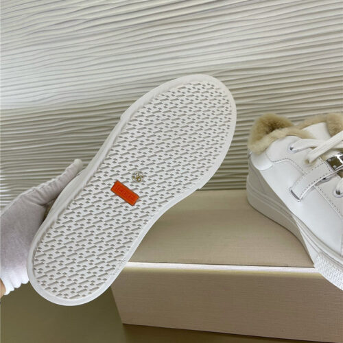 High Quality Luxury Hermes New Classic Kelly Buckle Casual Shoes – Style 62979 product detail