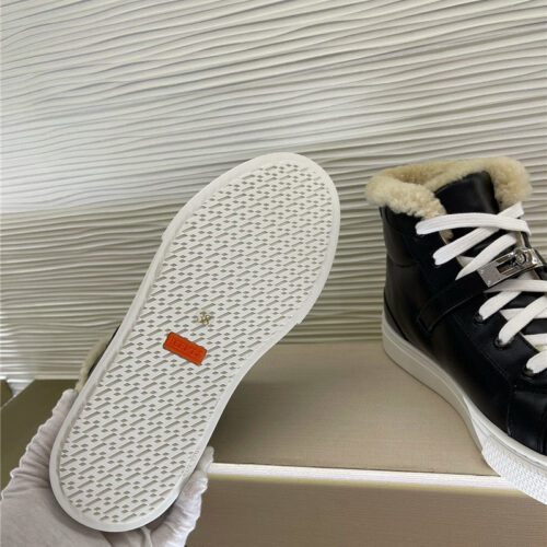 High Quality Luxury Hermes New Classic Kelly Buckle Casual Shoes product detail