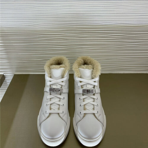 High Quality Luxury Hermes New Classic Kelly Buckle Casual Shoes – Style 94051 product detail