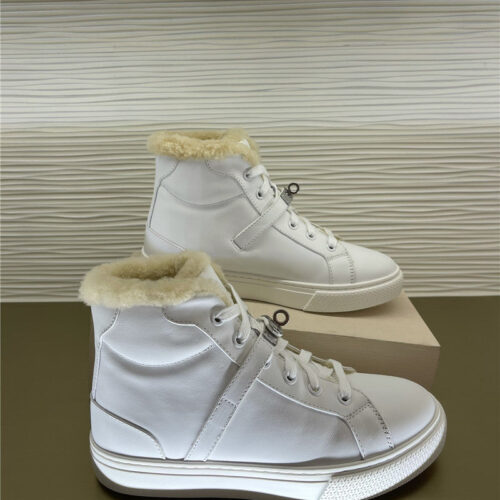 High Quality Luxury Hermes New Classic Kelly Buckle Casual Shoes – Style 94051 product detail