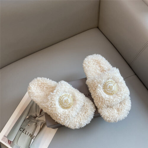 High Quality Luxury Balenciaga Autumn And Winter New Embroidered Fur Slippers