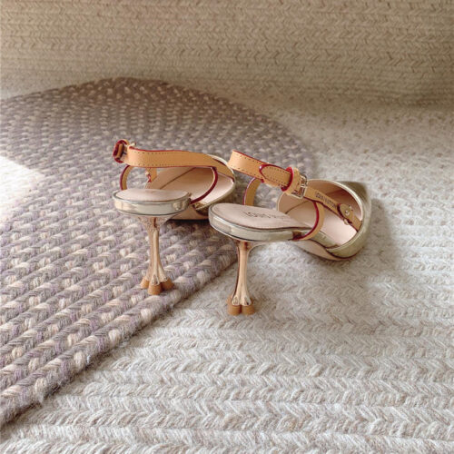 High Quality Luxury Louis Vuitton New Blossom Slingback High Heels product detail