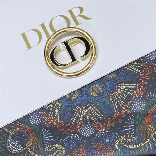High Quality Luxury Dior Black Enamel Letter Cd Brooch alternate view
