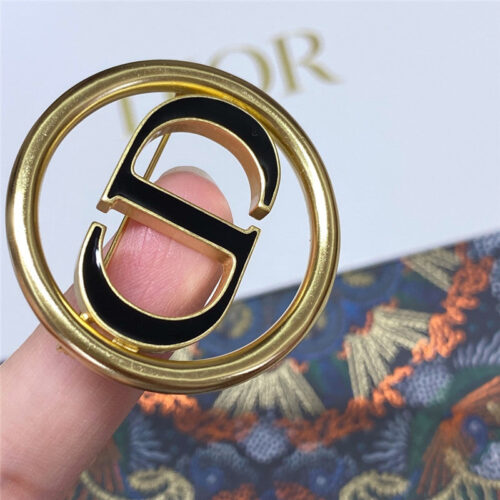 High Quality Luxury Dior Black Enamel Letter Cd Brooch product detail