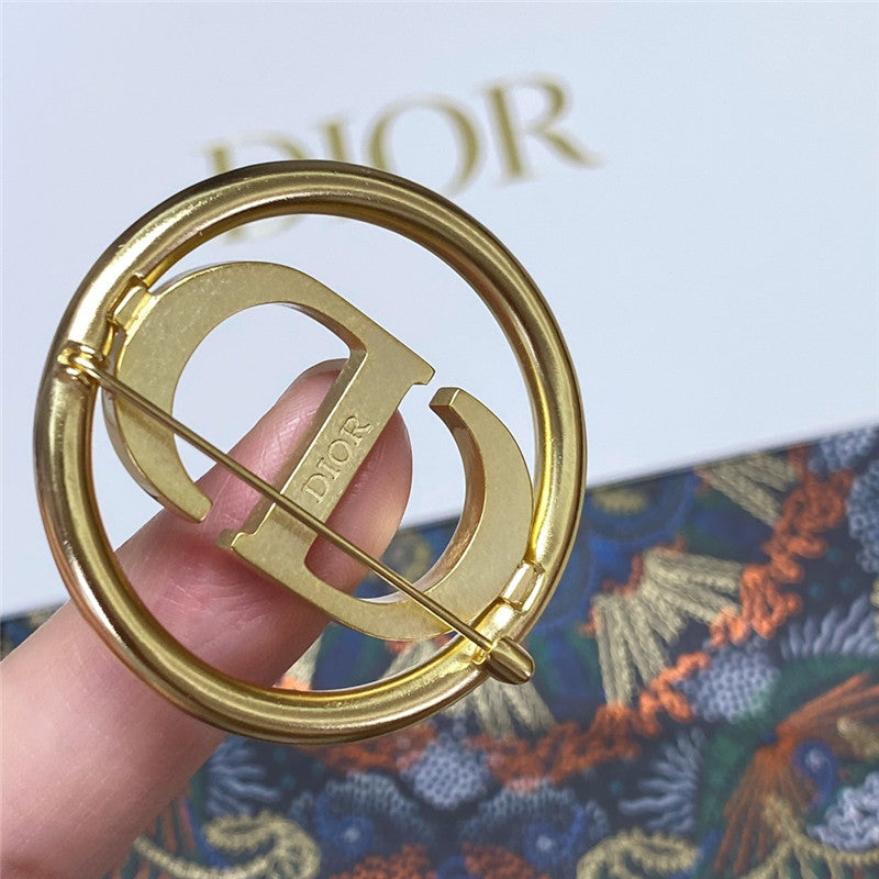 High Quality Luxury Dior Black Enamel Letter Cd Brooch product detail