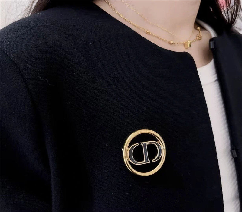 High Quality Luxury Dior Black Enamel Letter Cd Brooch product detail