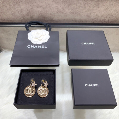 High Quality Luxury Chanel Gold Coin Star Earrings