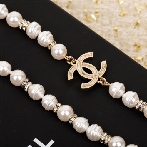 High Quality Luxury Chanel Bow Pink Pearl Sweater Chain product detail