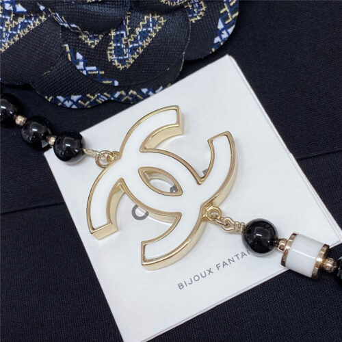 High Quality Luxury Chanel Black And White Sweater Chain product detail