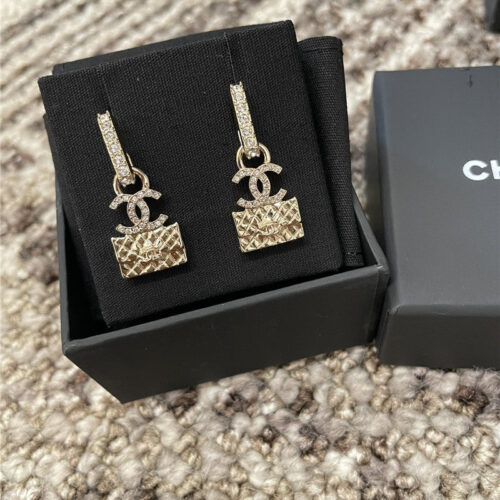 High Quality Luxury Chanel Diamond Bag Earrings product detail