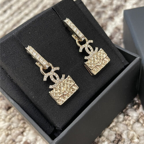 High Quality Luxury Chanel Diamond Bag Earrings product detail