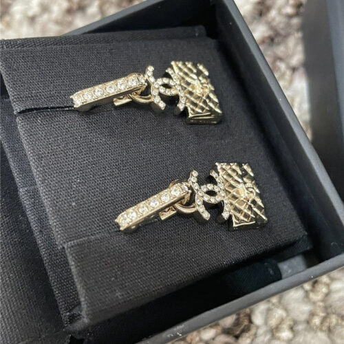 High Quality Luxury Chanel Diamond Bag Earrings product detail