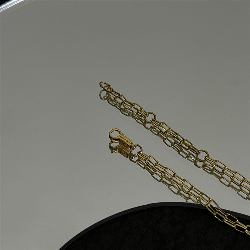 High Quality Luxury Celine Fashion Simple Necklace – Style 49582 product detail