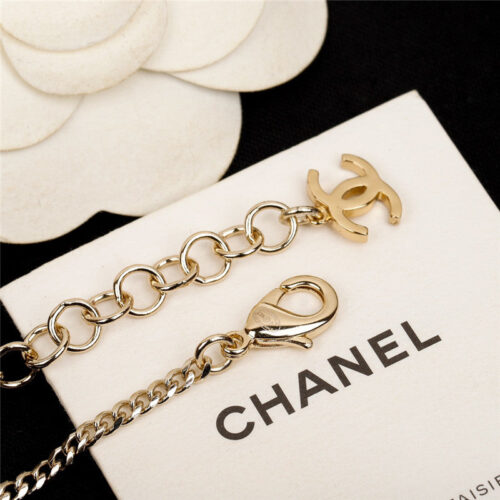 High Quality Luxury Chanel Hollow Double Heart Necklace product detail