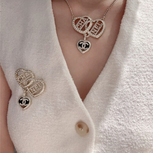 High Quality Luxury Chanel Hollow Double Heart Necklace alternate view