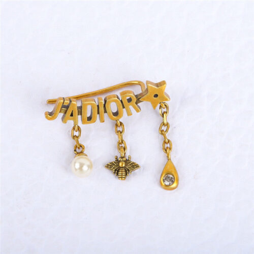 High Quality Luxury Dior Left And Right Letter Tassel Ear Clips product detail