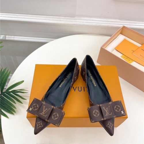High Quality Luxury Louis Vuitton New Bow Pointed Toe Shoes – Style 85539 product detail