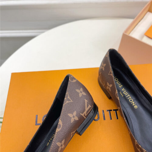 High Quality Luxury Louis Vuitton New Bow Pointed Toe Shoes – Style 85539 product detail