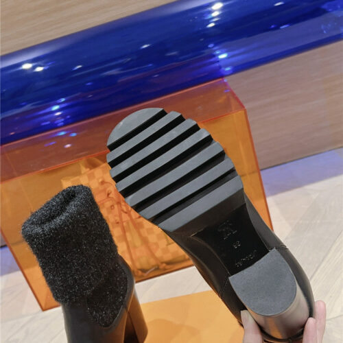 High Quality Luxury Louis Vuitton New Wool High Heel Boots product detail