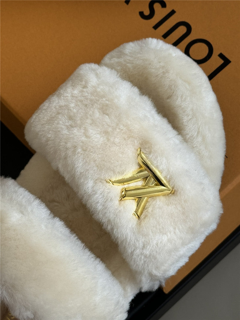 High Quality Luxury Louis Vuitton New Wool Slippers product detail