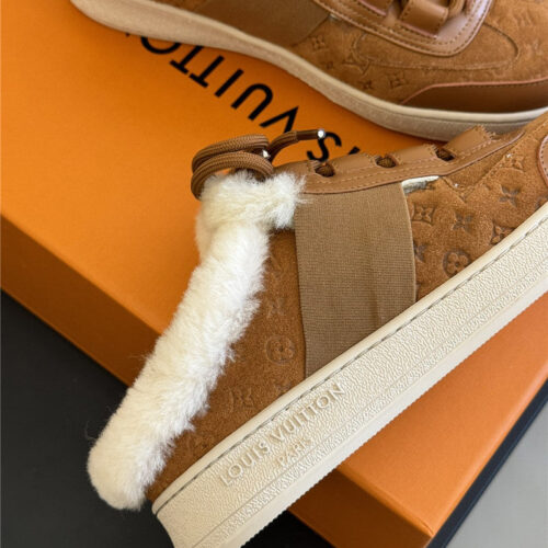 High Quality Luxury Louis Vuitton New Wool Sports Semi-Drag product detail
