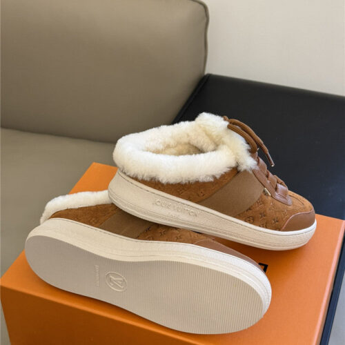 High Quality Luxury Louis Vuitton New Wool Sports Semi-Drag product detail