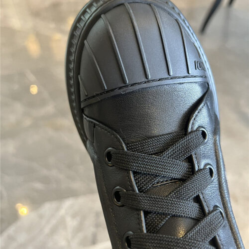 High Quality Luxury Fendi Domino Motorcycle Boots product detail