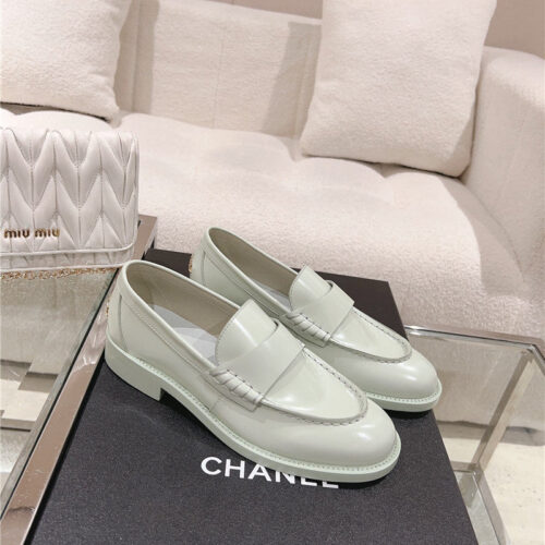 High Quality Luxury Chanel New Loafers – Style 82502