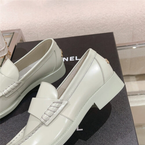 High Quality Luxury Chanel New Loafers – Style 82502 product detail