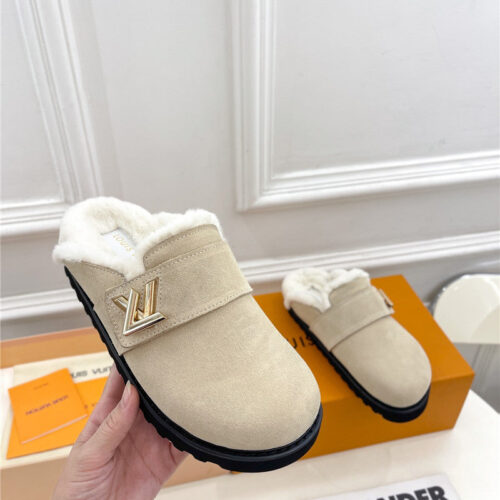 High Quality Luxury Louis Vuitton Bread Mules Wool Slippers product detail