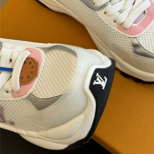 High Quality Luxury Louis Vuitton Classic Running Shoes – Style 76163 product detail