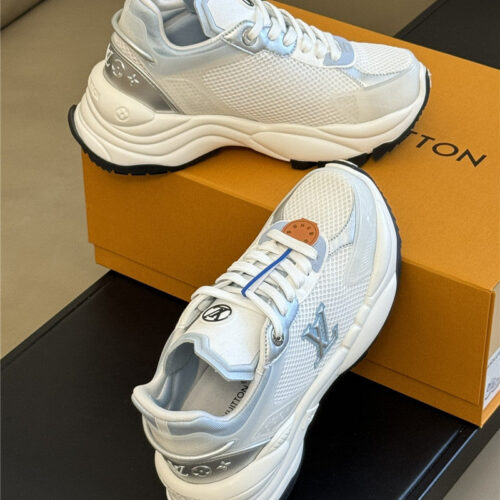 High Quality Luxury Louis Vuitton Classic Running Shoes – Style 74467 product detail