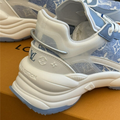 High Quality Luxury Louis Vuitton Classic Running Shoes – Style 07235 product detail