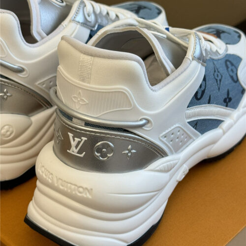 High Quality Luxury Louis Vuitton Classic Running Shoes – Style 40003 product detail