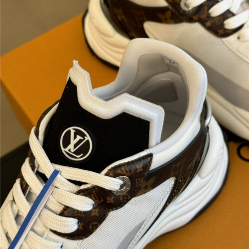 High Quality Luxury Louis Vuitton Classic Running Shoes – Style 05539 product detail