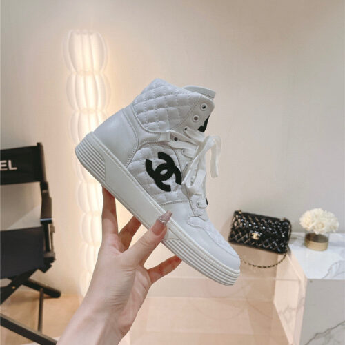 High Quality Luxury Chanel New All-Leather Color Diamond Skateboard Shoes – Style 49094 alternate view