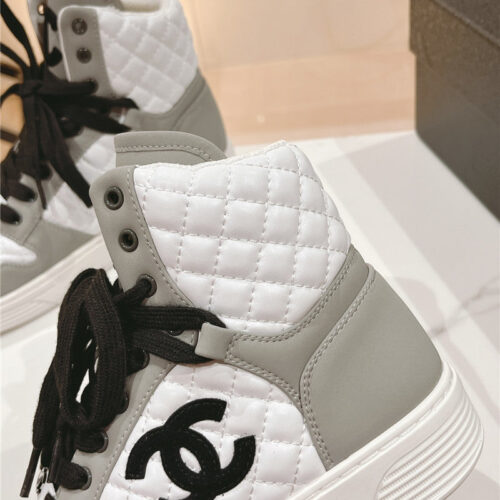 High Quality Luxury Chanel New All-Leather Color Diamond Skateboard Shoes – Style 78470 product detail
