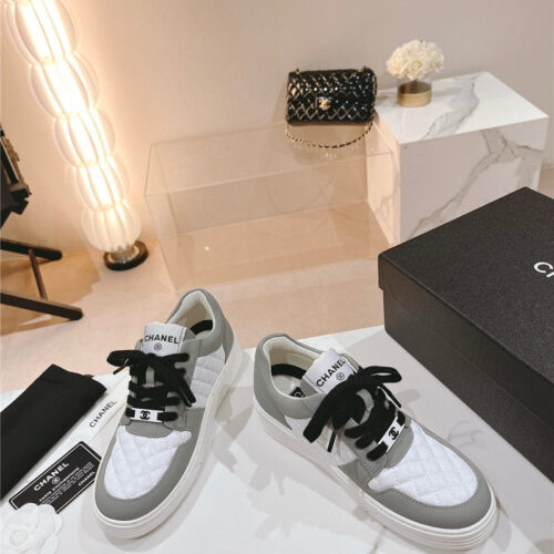 High Quality Luxury Chanel New All-Leather Color Diamond Skateboard Shoes