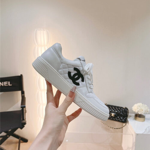 High Quality Luxury Chanel New All-Leather Color Diamond Skateboard Shoes – Style 40614 alternate view