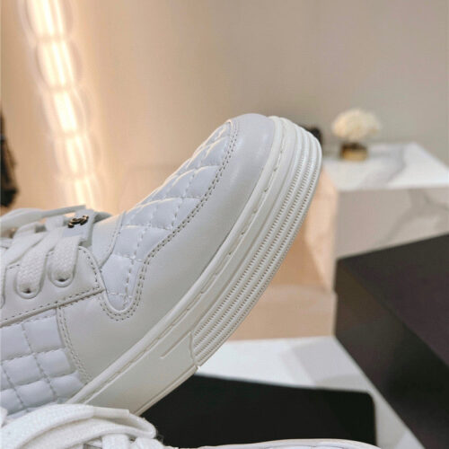 High Quality Luxury Chanel New All-Leather Color Diamond Skateboard Shoes – Style 40614 product detail