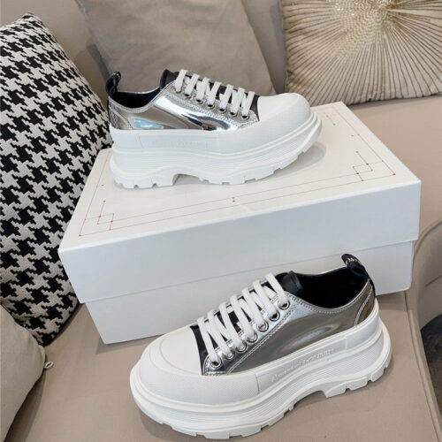 High Quality Luxury Alexander McQueen New Canvas Series Thick-Soled Dad Shoes product detail