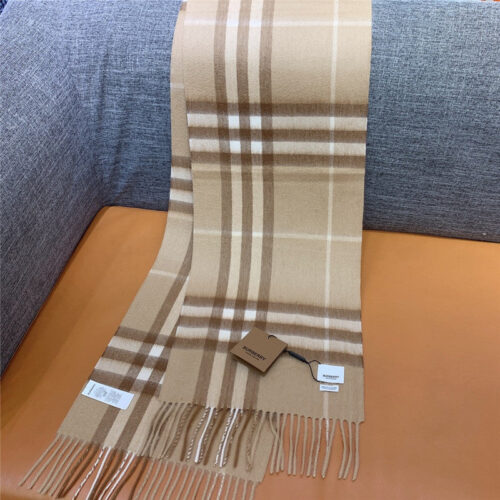 High Quality Luxury Burberry Classic Plaid Cashmere Scarf – Style 24622 product detail