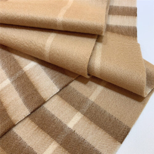 High Quality Luxury Burberry Classic Plaid Cashmere Scarf – Style 24622 product detail